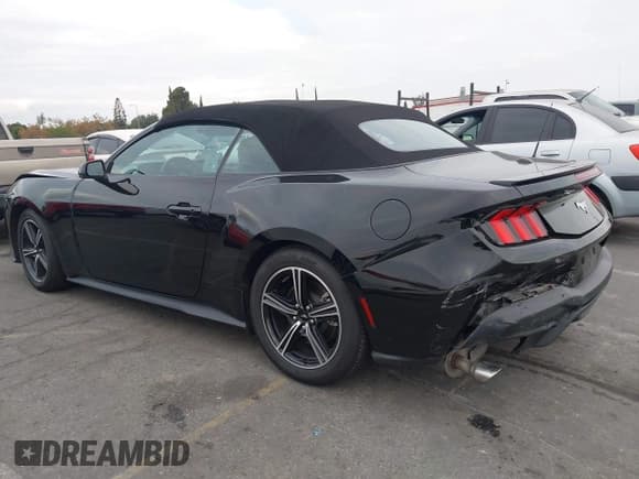 ✅ 2024 Ford Mustang EcoBoost Premium • VIN: 1FAGP8UH7R5136348 • Lot: 43627960. Wystawiony na IAAI z przebiegiem 36 005 mil. Bezpłatny archiwum sprzedaży aukcyjnych z USA i szczegółowy raport historii pojazdu na DreamBid. Zdjęcie 3.