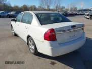 ✅ 2004 Chevrolet Malibu LS • VIN: 1G1ZT52884F227284 • Lot: 43663518. Listed on IAAI with 113,663 mi. Free auction sales archive from the USA and detailed vehicle history report at DreamBid. Image 3.