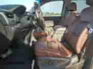 2019 Chevrolet Tahoe Premier с VIN 1GNSKCKJ6KR311965, выставлен на аукционе Copart как лот 52098575 с пробегом 69 544 миль миль и Списание • Salvage title. История ставок и продаж доступна на DreamBid. Изображение 7.