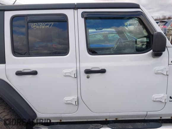 ✅ 2022 Jeep Wrangler Unlimited Sport S • VIN: 1C4HJXDG3NW185374 • Lot: 43696127. Listed on IAAI with 52,980 mi. Free auction sales archive from the USA and detailed vehicle history report at DreamBid. Image 14.