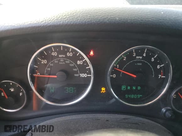 ✅ 2016 Jeep Wrangler Unlimited Sport • VIN: 1C4BJWDG1GL148599 • Lot: 89844085. Listed on Copart with 94,809 mi. Free auction sales archive from the USA and detailed vehicle history report at DreamBid. Image 9.