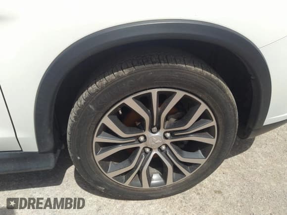 ✅ 2016 Mitsubishi Outlander SEL • VIN: JA4AP4AW1GZ051405 • Lot: 41143259. Listed on IAAI with 109,757 mi. Free auction sales archive from the USA and detailed vehicle history report at DreamBid. Image 14.