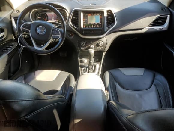 ✅ 2014 Jeep Cherokee Limited • VIN: 1C4PJMDB1EW309835 • Lot: 89834825. Listed on Copart with 118,960 mi. Free auction sales archive from the USA and detailed vehicle history report at DreamBid. Image 8.