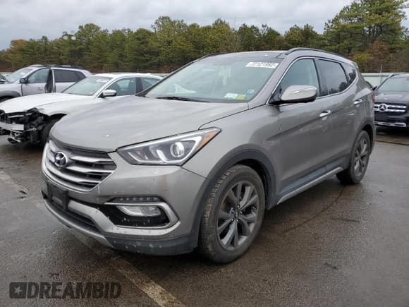 ✅ 2017 Hyundai Santa Fe Ultimate • VIN: 5NMZWDLA0HH047719 • Лот: 72121992. Опубликован ранее на Copart с пробегом 44 299 миль. Бесплатный доступ к архиву аукционных продаж из США и подробный отчёт об истории автомобиля на DreamBid. Изображение 1.