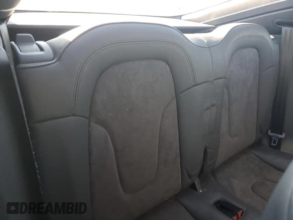 ✅ 2009 Audi TT • VIN: TRUKF38JX91018430 • Lot: 82540545. Wystawiony na Copart z przebiegiem 621 358 mil. Bezpłatny archiwum sprzedaży aukcyjnych z USA i szczegółowy raport historii pojazdu na DreamBid. Zdjęcie 10.