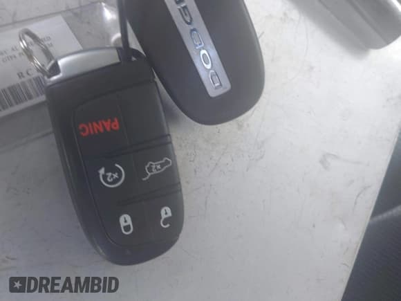 ✅ 2024 Dodge Durango GT Plus • VIN: 1C4RDJDGXRC126158 • Lot: 42771873. Wystawiony na IAAI z przebiegiem 46 038 mil. Bezpłatny archiwum sprzedaży aukcyjnych z USA i szczegółowy raport historii pojazdu na DreamBid. Zdjęcie 11.