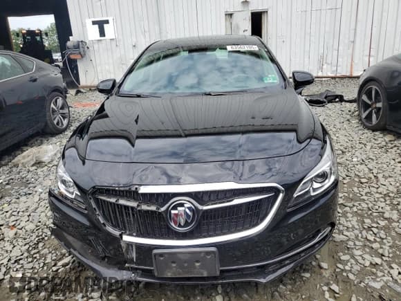 ✅ 2018 Buick LaCrosse Premium • VIN: 1G4ZR5SS9JU140546 • Lot: 63562105. Listed on Copart with 25,312 mi. Free auction sales archive from the USA and detailed vehicle history report at DreamBid. Image 5.