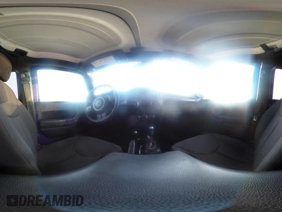 ✅ 2018 Jeep Wrangler Unlimited Sport S • VIN: 1C4BJWDGXJL836446 • Лот: 41371062. Опубликован ранее на IAAI с пробегом 67 112 миль. Бесплатный доступ к архиву аукционных продаж из США и подробный отчёт об истории автомобиля на DreamBid. Изображение 18.