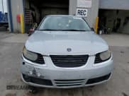 ✅ 2009 Saab 9-5 • VIN: YS3ED49GX93502830 • Lot: 62746105. Wystawiony na Copart z przebiegiem 231 557 mil. Bezpłatny archiwum sprzedaży aukcyjnych z USA i szczegółowy raport historii pojazdu na DreamBid. Zdjęcie 5.