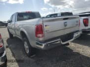 ✅ 2018 Ram 2500 Laramie • VIN: 3C6UR5KL6JG386651 • Lot: 73929864. Wystawiony na Copart z przebiegiem 119 888 mil. Bezpłatny archiwum sprzedaży aukcyjnych z USA i szczegółowy raport historii pojazdu na DreamBid. Zdjęcie 2.