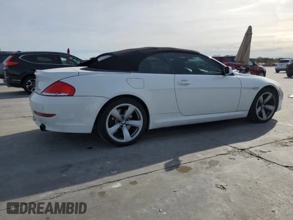 ✅ 2009 BMW 6 Series 650i • VIN: WBAEB53589CX64532 • Лот: 84812074. Опубликован ранее на Copart с пробегом 84 443 миль. Бесплатный доступ к архиву аукционных продаж из США и подробный отчёт об истории автомобиля на DreamBid. Изображение 3.