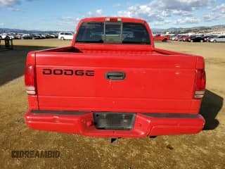 ✅ 2001 Dodge Dakota • VIN: 1B7HL2AZX1S311296 • Lot: 81159524. Wystawiony na Copart z przebiegiem 193 476 mil. Bezpłatny archiwum sprzedaży aukcyjnych z USA i szczegółowy raport historii pojazdu na DreamBid. Zdjęcie 6.