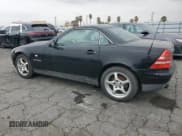 ✅ 1998 Mercedes-Benz SLK 230/320 • VIN: WDBKK47F3WF046432 • Lot: 50532165. Listed on Copart with 37,605 mi. Free auction sales archive from the USA and detailed vehicle history report at DreamBid. Image 2.