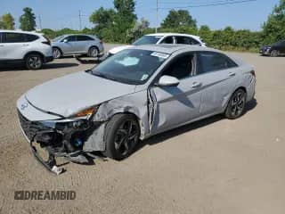 2023 Hyundai Elantra Limited с VIN KMHLN4AJXPU034779, выставлен на аукционе Copart как лот 68160885 с пробегом 139 929 миль миль и Списание • Salvage title. История ставок и продаж доступна на DreamBid. Изображение 1.