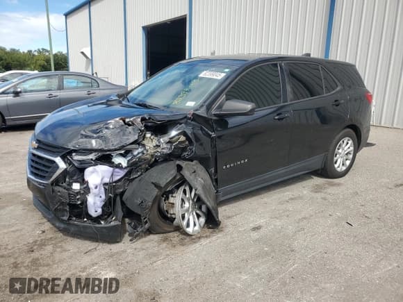 ✅ 2019 Chevrolet Equinox LS • VIN: 2GNAXHEV6K6275280 • Лот: 82399045. Опубликован ранее на Copart с пробегом 95 414 миль. Бесплатный доступ к архиву аукционных продаж из США и подробный отчёт об истории автомобиля на DreamBid. Изображение 1.