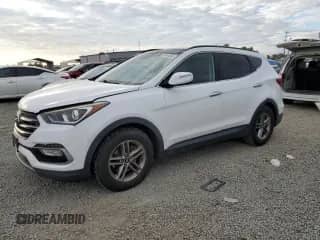 2017 Hyundai Santa Fe 2.4L z VIN 5XYZU3LB4HG388267, wystawiony jako Copart lot #86504995 z przebiegiem 60 876 mil mil oraz Czysty tytuł • Clean title. Historia ofert i sprzedaży dostępna na DreamBid. Obrazek 1.