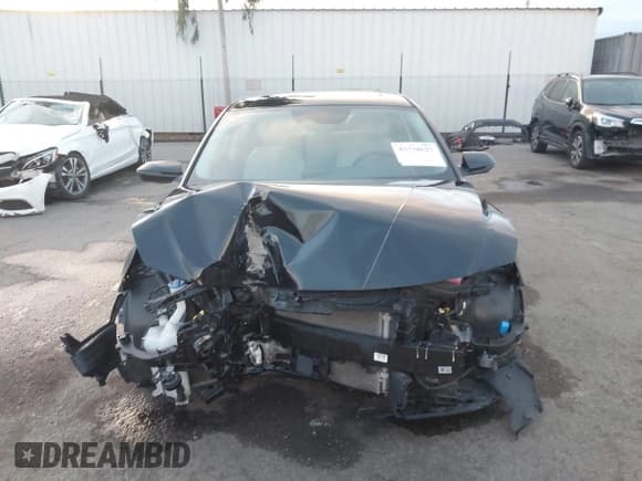 ✅ 2023 Hyundai Elantra Limited • VIN: KMHLN4AJ6PU038246 • Lot: 43738627. Listed on IAAI with 48,293 mi. Free auction sales archive from the USA and detailed vehicle history report at DreamBid. Image 12.