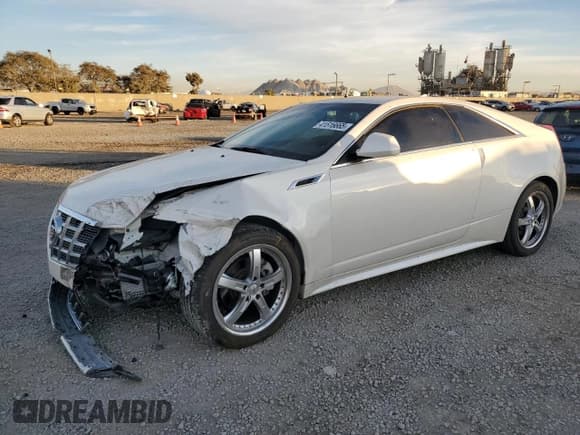 ✅ 2013 Cadillac CTS • VIN: 1G6DA1E3XD0107413 • Lot: 41516665. Wystawiony na Copart z przebiegiem 45 248 mil. Bezpłatny archiwum sprzedaży aukcyjnych z USA i szczegółowy raport historii pojazdu na DreamBid. Zdjęcie 1.