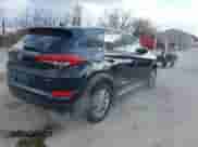 2018 Hyundai Tucson SEL Plus z VIN KM8J3CA49JU719266, wystawiony jako IAAI lot #43511783 z przebiegiem 187 021 mil mil oraz . Historia ofert i sprzedaży dostępna na DreamBid. Obrazek 4.