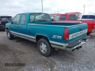 ✅ 1993 Chevrolet Silverado 1500 • VIN: 2GCEK19K4P1167213 • Lot: 43501191. Wystawiony na IAAI z przebiegiem 305 861 mil. Bezpłatny archiwum sprzedaży aukcyjnych z USA i szczegółowy raport historii pojazdu na DreamBid. Zdjęcie 3.