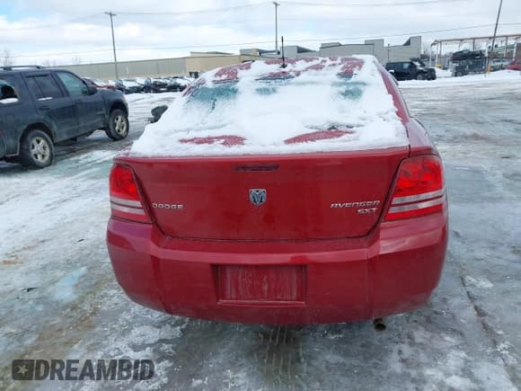 ✅ 2010 Dodge Avenger SXT • VIN: 1B3CC4FB9AN110216 • Лот: 41541486. Опубликован ранее на IAAI с пробегом 120 290 миль. Бесплатный доступ к архиву аукционных продаж из США и подробный отчёт об истории автомобиля на DreamBid. Изображение 16.