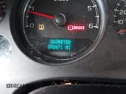 ✅ 2007 Chevrolet Suburban LTZ • VIN: 1GNFC16077J326498 • Lot: 43657422. Listed on IAAI with 252,671 mi. Free auction sales archive from the USA and detailed vehicle history report at DreamBid. Image 15.