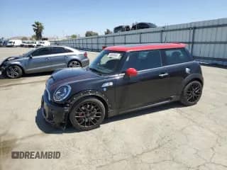 2013 MINI Hardtop John Cooper Works с VIN WMWSU9C5XDT379681, выставлен на аукционе Copart как лот 56068045 с пробегом 36 618 миль миль и Списание • Salvage title. История ставок и продаж доступна на DreamBid. Изображение 1.
