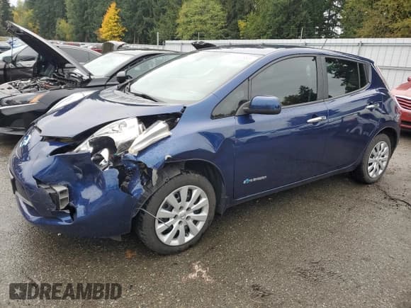 ✅ 2016 Nissan LEAF S • VIN: 1N4BZ0CP0GC314561 • Лот: 90487665. Опубликован ранее на Copart с пробегом 71 326 миль. Бесплатный доступ к архиву аукционных продаж из США и подробный отчёт об истории автомобиля на DreamBid. Изображение 1.