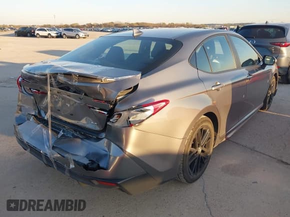 ✅ 2025 Toyota Camry SE • VIN: 4T1DAACK7SU535786 • Лот: 43837612. Опубликован ранее на IAAI с пробегом 29 748 миль. Бесплатный доступ к архиву аукционных продаж из США и подробный отчёт об истории автомобиля на DreamBid. Изображение 4.