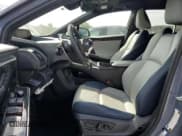 ✅ 2023 Subaru Solterra Limited • VIN: JTMABABAXPA009240 • Лот: 70313255. Опубликован ранее на Copart с пробегом 8 916 миль. Бесплатный доступ к архиву аукционных продаж из США и подробный отчёт об истории автомобиля на DreamBid. Изображение 7.