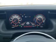 ✅ 2024 Hyundai Tucson N Line • VIN: KM8JFCD1XRU164252 • Lot: 70608304. Wystawiony na Copart z przebiegiem 15 302 mil. Bezpłatny archiwum sprzedaży aukcyjnych z USA i szczegółowy raport historii pojazdu na DreamBid. Zdjęcie 9.