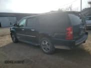 ✅ 2009 Chevrolet Suburban LTZ • VIN: 1GNFC36J79R217581 • Lot: 78122124. Wystawiony na Copart z przebiegiem 174 465 mil. Bezpłatny archiwum sprzedaży aukcyjnych z USA i szczegółowy raport historii pojazdu na DreamBid. Zdjęcie 2.
