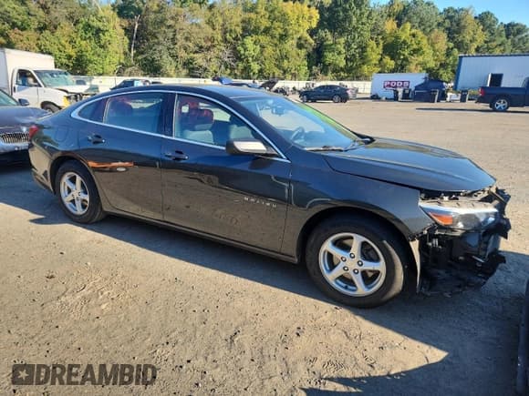 ✅ 2017 Chevrolet Malibu LS • VIN: 1G1ZB5ST0HF108237 • Lot: 90821405. Listed on Copart with 111,373 mi. Free auction sales archive from the USA and detailed vehicle history report at DreamBid. Image 4.