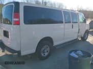 ✅ 2020 Chevrolet Express Passenger LT • VIN: 1GAZGPFG4L1209801 • Lot: 40992985. Listed on IAAI with 96,647 mi. Free auction sales archive from the USA and detailed vehicle history report at DreamBid. Image 4.