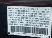 ✅ 2004 Honda CR-V EX • VIN: SHSRD78834U247558 • Lot: 43504139. Listed on IAAI with 225,000 mi. Free auction sales archive from the USA and detailed vehicle history report at DreamBid. Image 9.