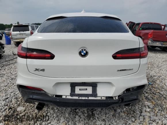 ✅ 2020 BMW X4 xDrive30i • VIN: 5UX2V1C04L9D65021 • Lot: 63976345. Wystawiony na Copart z przebiegiem Nie podano. Bezpłatny archiwum sprzedaży aukcyjnych z USA i szczegółowy raport historii pojazdu na DreamBid. Zdjęcie 6.