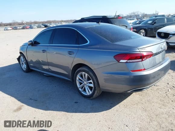 ✅ 2020 Volkswagen Passat SE • VIN: 1VWSA7A34LC027113 • Лот: 41230343. Опубликован ранее на IAAI с пробегом 74 992 миль. Бесплатный доступ к архиву аукционных продаж из США и подробный отчёт об истории автомобиля на DreamBid. Изображение 3.