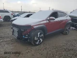 ✅ 2025 Hyundai Kona Limited • VIN: KM8HECA39SU222008 • Лот: 49120065. Опубликован ранее на Copart с пробегом 1 613 миль. Бесплатный доступ к архиву аукционных продаж из США и подробный отчёт об истории автомобиля на DreamBid. Изображение 1.