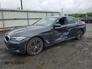 ✅ 2023 BMW 5 Series 540i xDrive • VIN: WBA73BJ05PWY12074 • Лот: 57856525. Опубликован ранее на Copart с пробегом 33 616 миль. Бесплатный доступ к архиву аукционных продаж из США и подробный отчёт об истории автомобиля на DreamBid. Изображение 1.