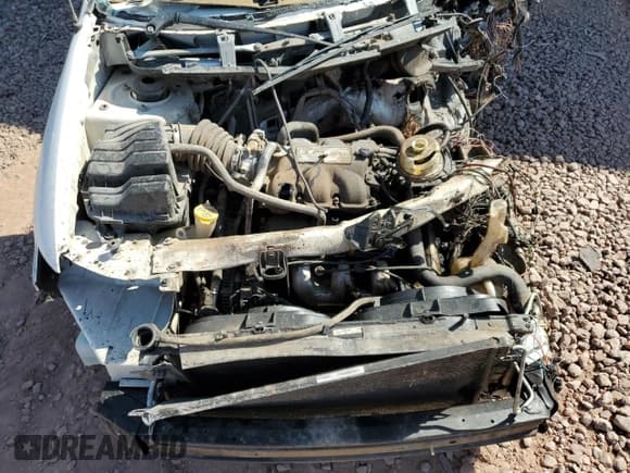 ✅ 2005 Chrysler Town & Country Limited • VIN: 2C8GP64L25R322894 • Лот: 71325545. Опубликован ранее на Copart с пробегом Не указан. Бесплатный доступ к архиву аукционных продаж из США и подробный отчёт об истории автомобиля на DreamBid. Изображение 12.