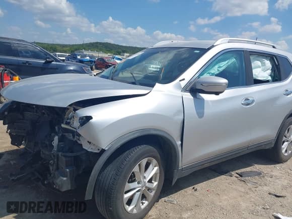 ✅ 2016 Nissan Rogue SV • VIN: KNMAT2MV0GP679573 • Лот: 43044806. Опубликован ранее на IAAI с пробегом 111 157 миль. Бесплатный доступ к архиву аукционных продаж из США и подробный отчёт об истории автомобиля на DreamBid. Изображение 6.