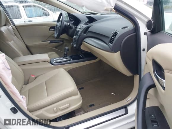 ✅ 2018 Acura RDX • VIN: 5J8TB4H31JL018201 • Lot: 42459595. Listed on IAAI with 106,523 mi. Free auction sales archive from the USA and detailed vehicle history report at DreamBid. Image 5.