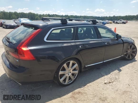 ✅ 2018 Volvo V90 Inscription • VIN: YV1102GL3J1069870 • Лот: 67247834. Опубликован ранее на Copart с пробегом 62 775 миль. Бесплатный доступ к архиву аукционных продаж из США и подробный отчёт об истории автомобиля на DreamBid. Изображение 3.