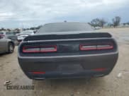 ✅ 2022 Dodge Challenger SXT • VIN: 2C3CDZAG8NH149300 • Lot: 73142354. Wystawiony na Copart z przebiegiem 23 841 mil. Bezpłatny archiwum sprzedaży aukcyjnych z USA i szczegółowy raport historii pojazdu na DreamBid. Zdjęcie 6.