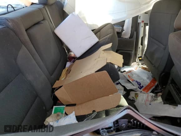 ✅ 2018 Chevrolet Silverado 2500HD LT • VIN: 1GC1KVEG1JF166981 • Lot: 61758485. Wystawiony na Copart z przebiegiem Nie podano. Bezpłatny archiwum sprzedaży aukcyjnych z USA i szczegółowy raport historii pojazdu na DreamBid. Zdjęcie 10.