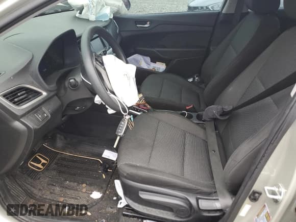 ✅ 2019 Hyundai Accent SE • VIN: 3KPC24A31KE077445 • Лот: 72719034. Опубликован ранее на Copart с пробегом 156 709 миль. Бесплатный доступ к архиву аукционных продаж из США и подробный отчёт об истории автомобиля на DreamBid. Изображение 7.