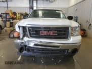 ✅ 2009 GMC Sierra 1500 • VIN: 1GTEK24C49Z239804 • Lot: 41466735. Wystawiony na Copart z przebiegiem 175 019 mil. Bezpłatny archiwum sprzedaży aukcyjnych z USA i szczegółowy raport historii pojazdu na DreamBid. Zdjęcie 5.