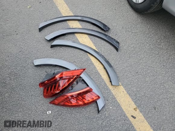 ✅ 2019 Audi Q8 Prestige • VIN: WA1CVAF13KD029177 • Лот: 92120005. Опубликован ранее на Copart с пробегом 50 307 миль. Бесплатный доступ к архиву аукционных продаж из США и подробный отчёт об истории автомобиля на DreamBid. Изображение 13.