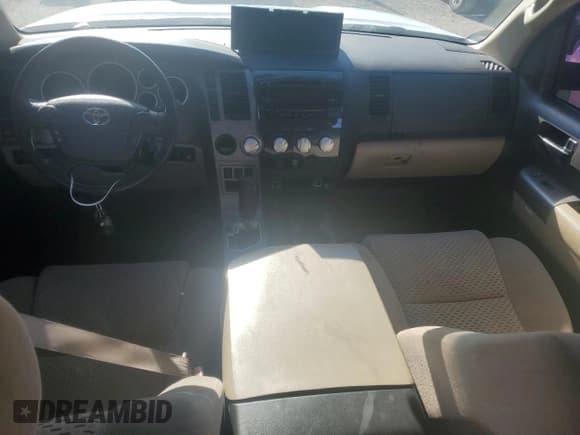 ✅ 2010 Toyota Tundra • VIN: 5TFEY5F12AX076758 • Лот: 91554165. Опубликован ранее на Copart с пробегом 304 042 миль. Бесплатный доступ к архиву аукционных продаж из США и подробный отчёт об истории автомобиля на DreamBid. Изображение 8.