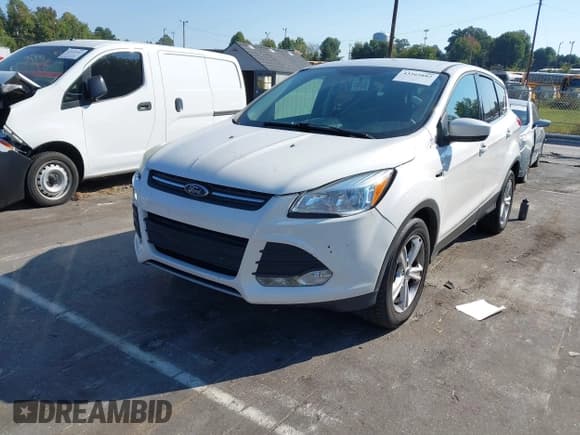 ✅ 2016 Ford Escape SE • VIN: 1FMCU0G78GUA92350 • Лот: 43265882. Опубликован ранее на IAAI с пробегом 157 664 миль. Бесплатный доступ к архиву аукционных продаж из США и подробный отчёт об истории автомобиля на DreamBid. Изображение 2.
